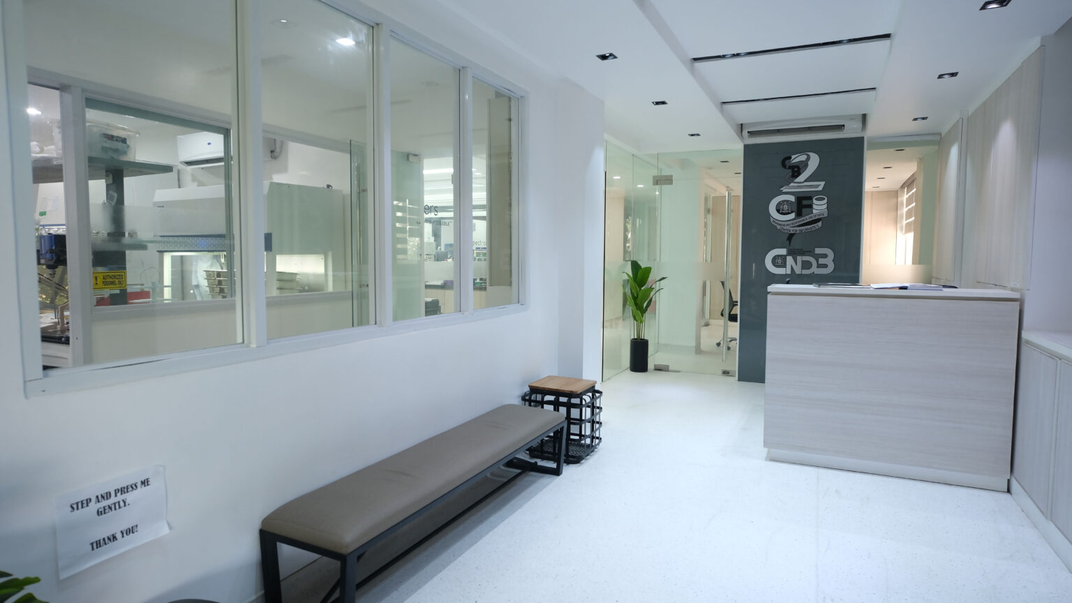 Philippines' First Mass Spectrometry Imaging Center established in USA